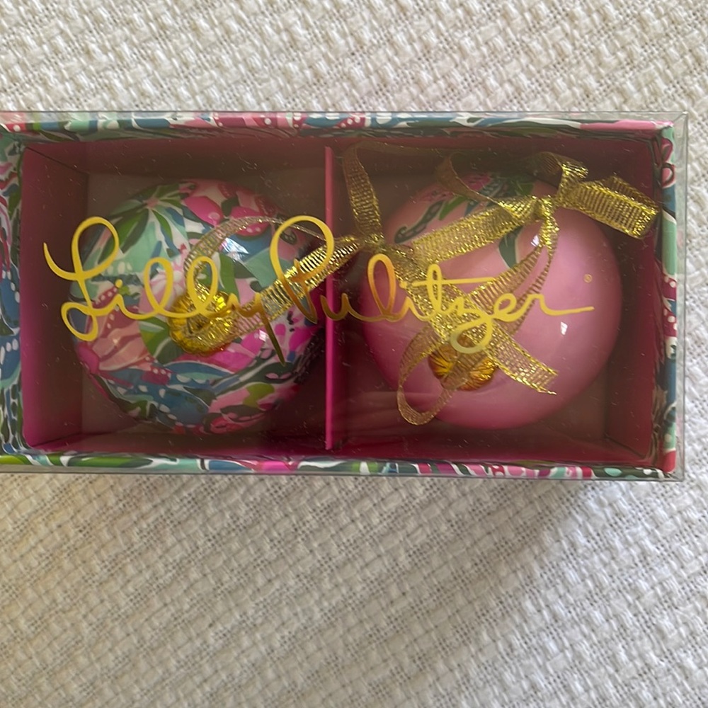 NWOT Lilly Pulitzer GWP Ornaments